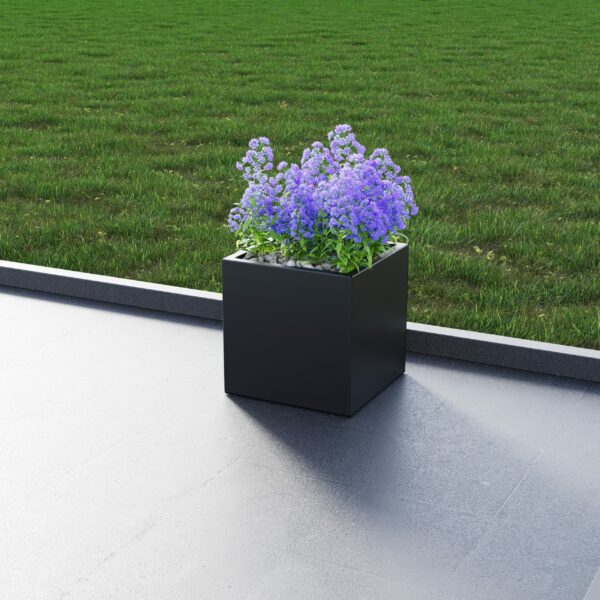 40cm square galvanised planter