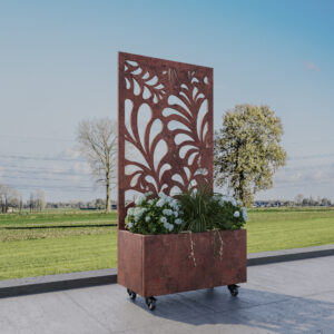 Corten Planter with No6 Corten Screen