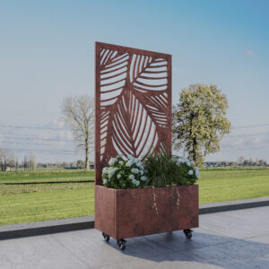 Corten Planter with No224 Corten Screen